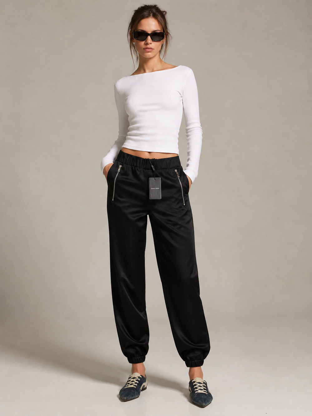 Giorgio Armani Black Jogger Pants Size 44 XL Elastic Waist Zip Pockets Italy